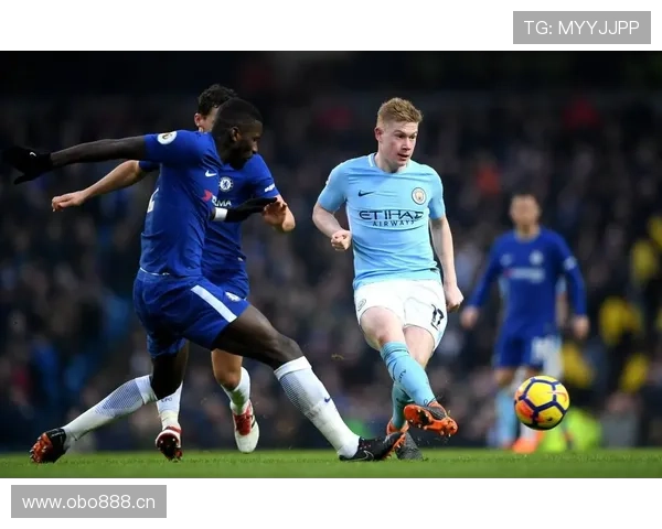 德布劳内与哈维中场能力对比：组织方式与比赛影响力差异