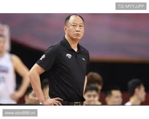 主力稳如泰山,替补深度不足问题逐步反映在战绩波动中 主力稳如泰山,替补深度不足问题逐步反映在战绩波动中